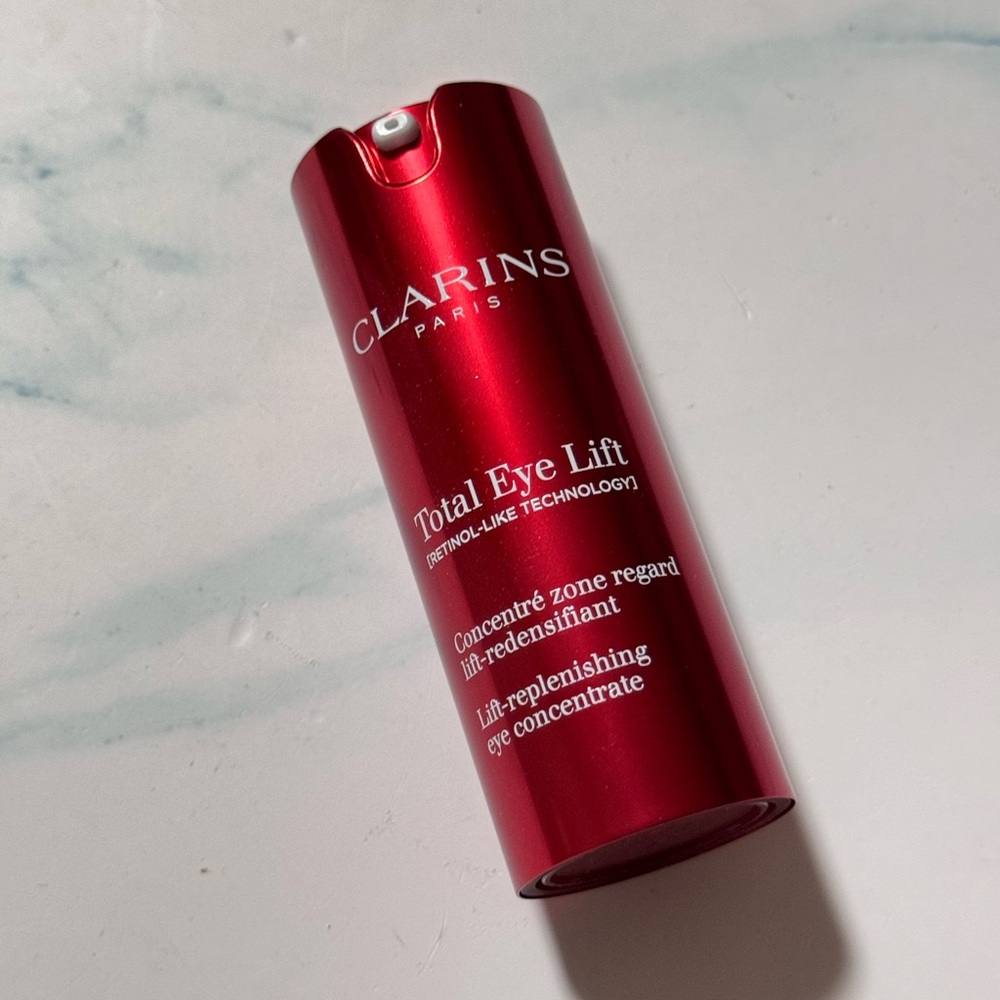 Clarins Total Eye Lift - Red new formula NEW